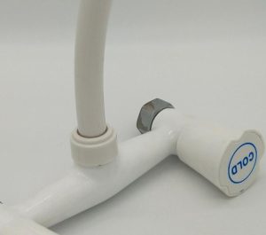 New modern Style plastic kitchen taps Pull Out pull down kitchen mixer sink faucet Sink Kitchen Faucets With Sprayer / White